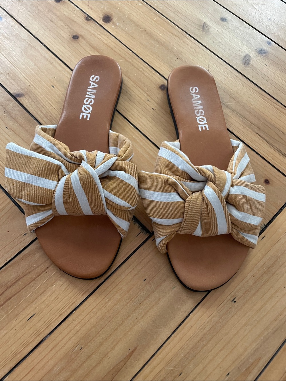 Samsøe Striped Knot Slide Sandals in Mustard and white stripes size 38